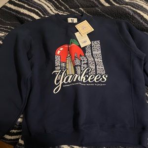 MadHappy Yankee Crewneck